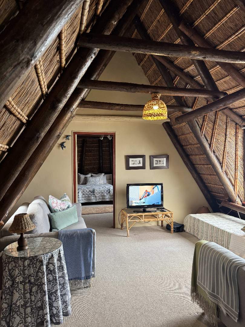 To Let 4 Bedroom Property for Rent in Stilbaai Western Cape